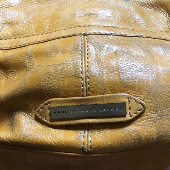 🔴 SOLD 🔴 - Marc by Marc Jacob’s leather purse. Y2k shoulder style handbag - Picture 11 of 11